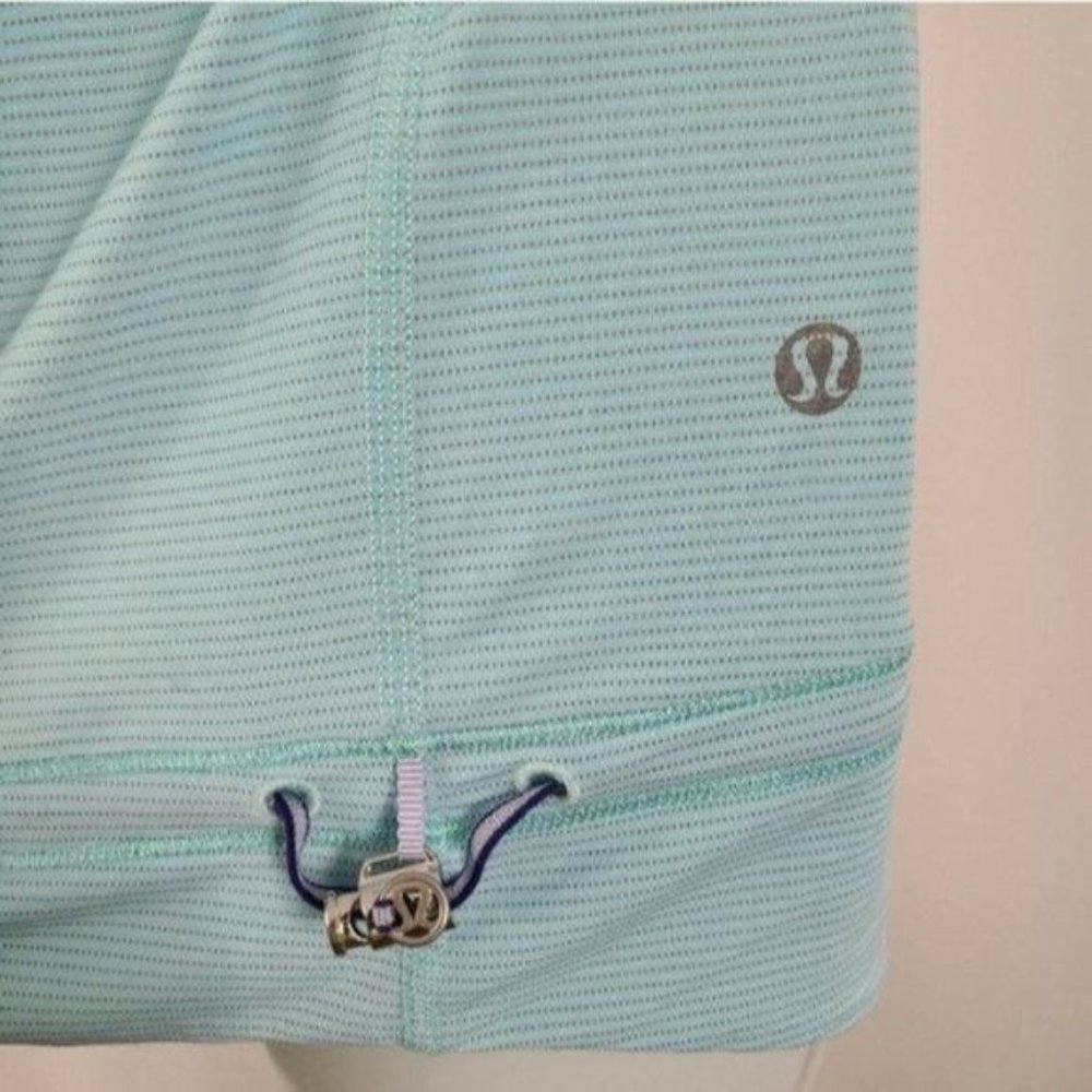 Lululemon Racerback activewear Top, size 4 - Picture 10 of 12